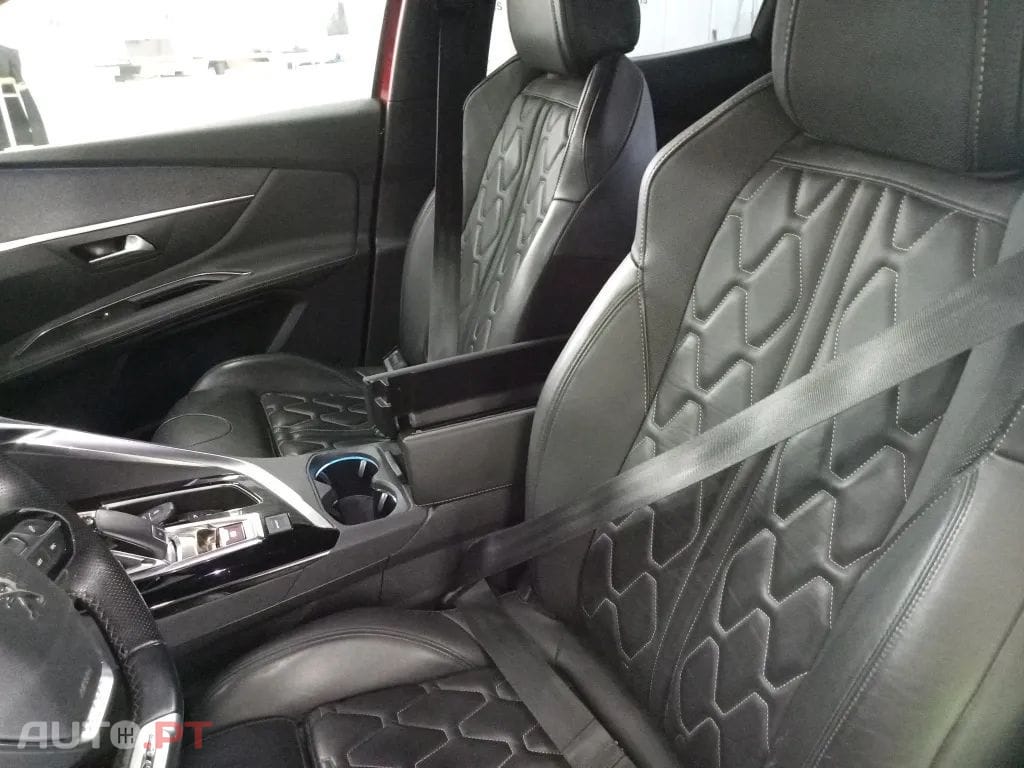 Peugeot 3008 1.2 PureTech GT Line EAT8