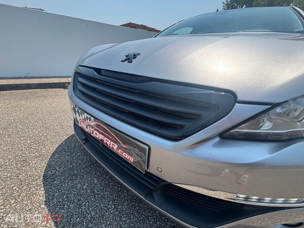 Peugeot 308 1.6 BlueHDi Allure J17