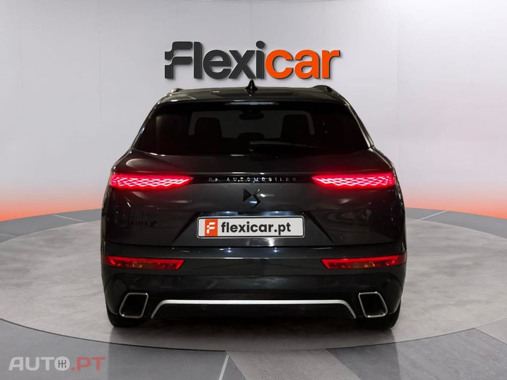 DS DS7 Crossback E-Tense Performance Line+ EAT8