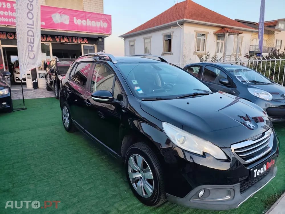 Peugeot 2008 1.2 PureTech Style