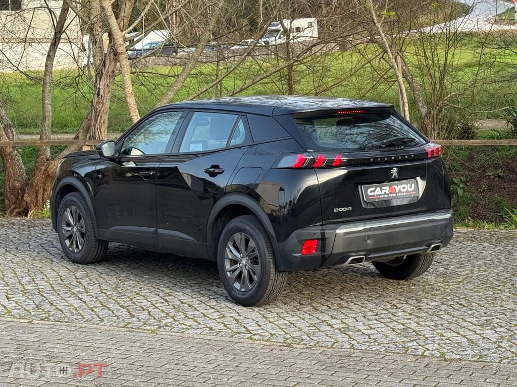 Peugeot 2008 1.2 PureTech Allure Pack EAT8