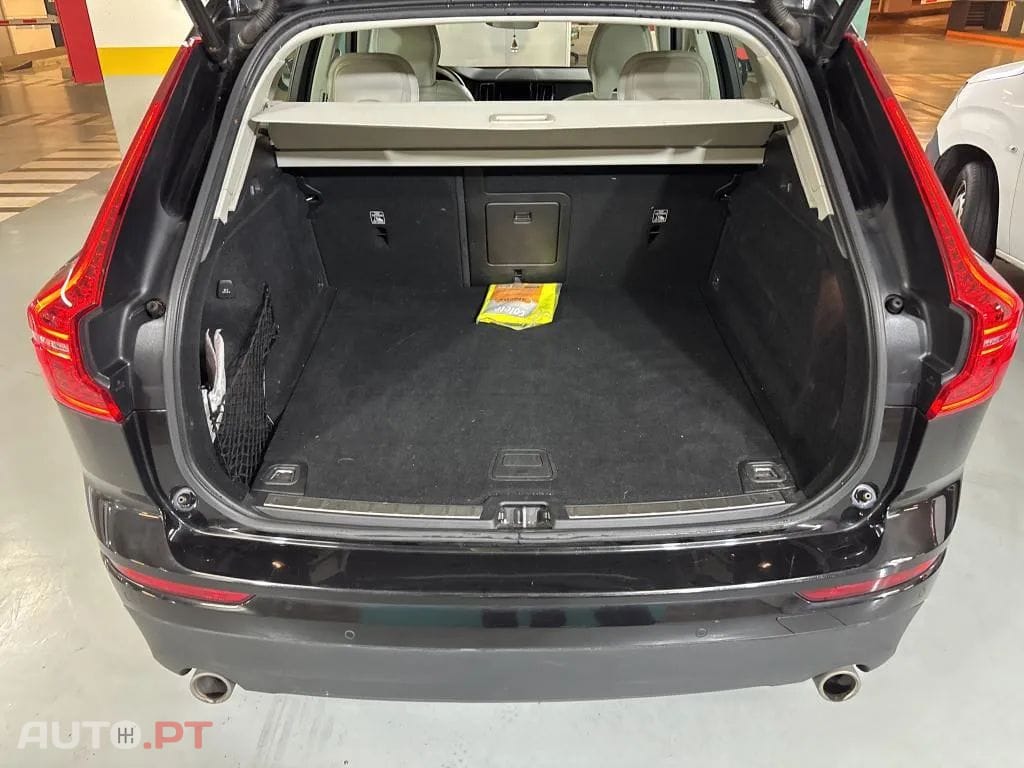 Volvo XC60 2.0 D4 Momentum Plus Geartronic
