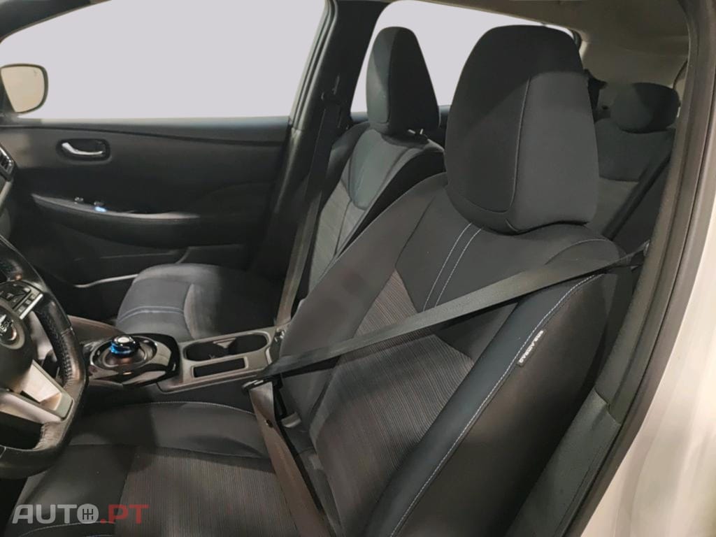 Nissan Leaf ACENTA 40KWH
