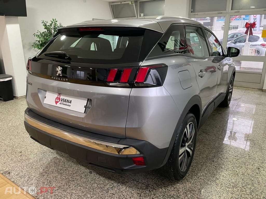 Peugeot 3008 1.2 PureTech Active