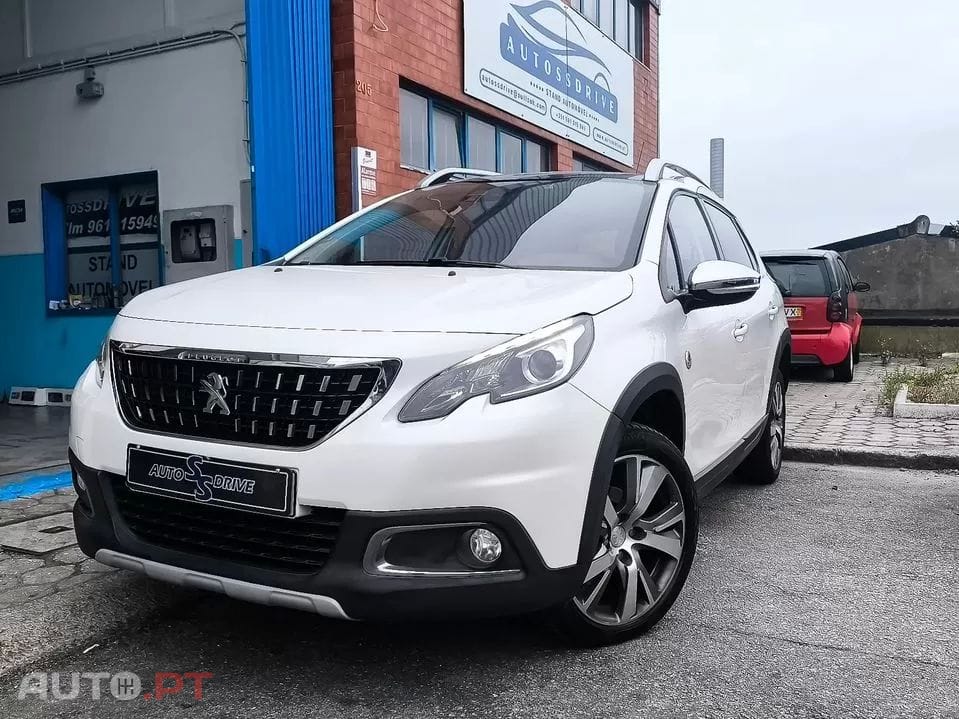 Peugeot 2008 1.2 PureTech Crossway EAT6