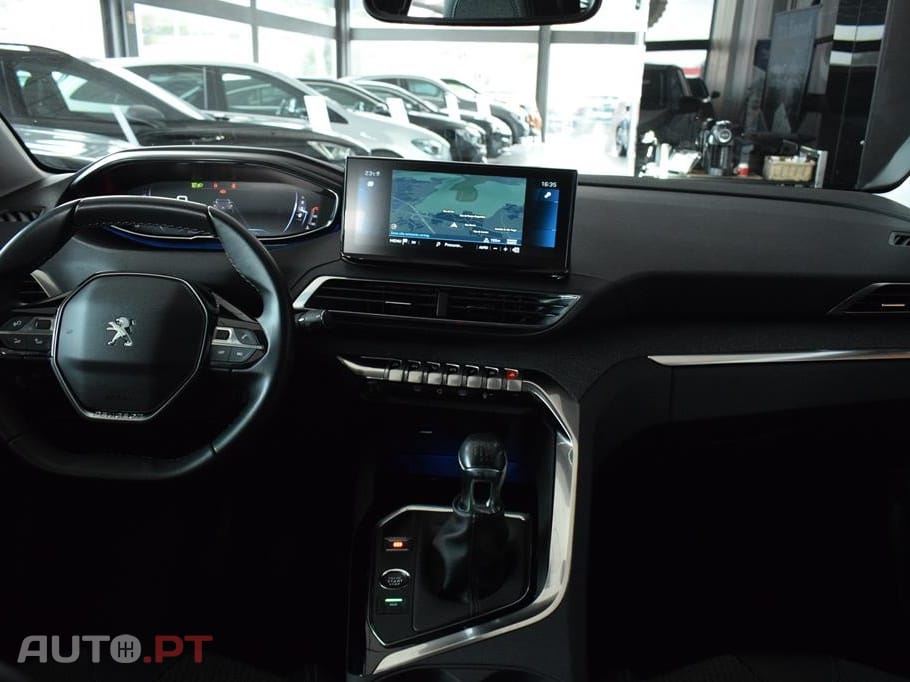 Peugeot 3008 1.5 BlueHDi ALLURE 130 CV