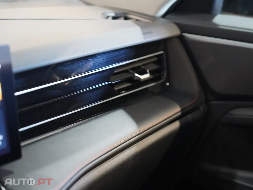 MG HS 1.5 T-GDI Plug In Hybrid Luxury