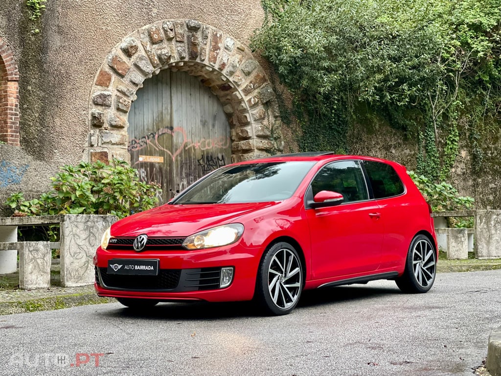 Volkswagen Golf VI 2.0 TSI GTi DSG