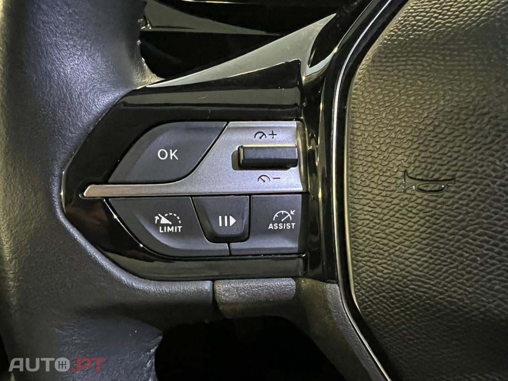 Peugeot 308 SW BlueHDi