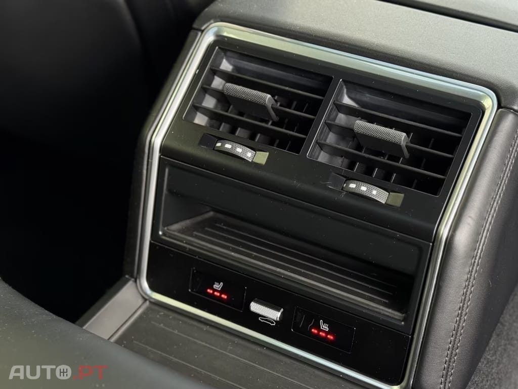 Porsche Panamera 4 E-Hybrid