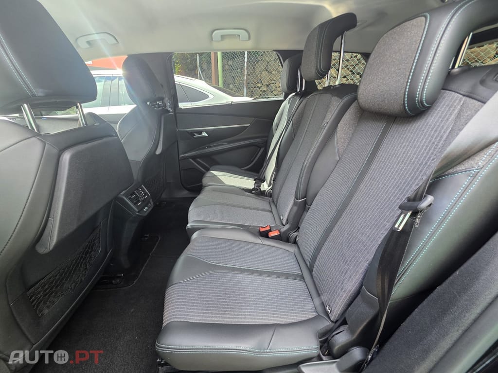 Peugeot 5008 1.5 BlueHDi Allure EAT8