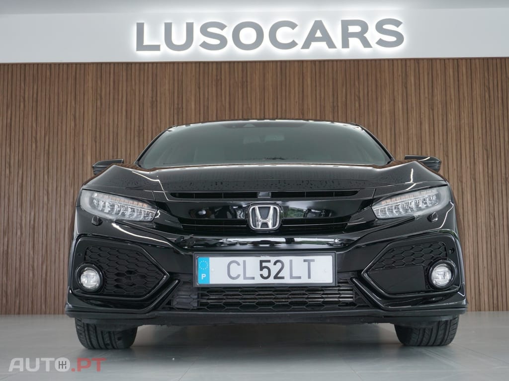 Honda Civic 1.0 i-VTEC Turbo Executive Sport Line