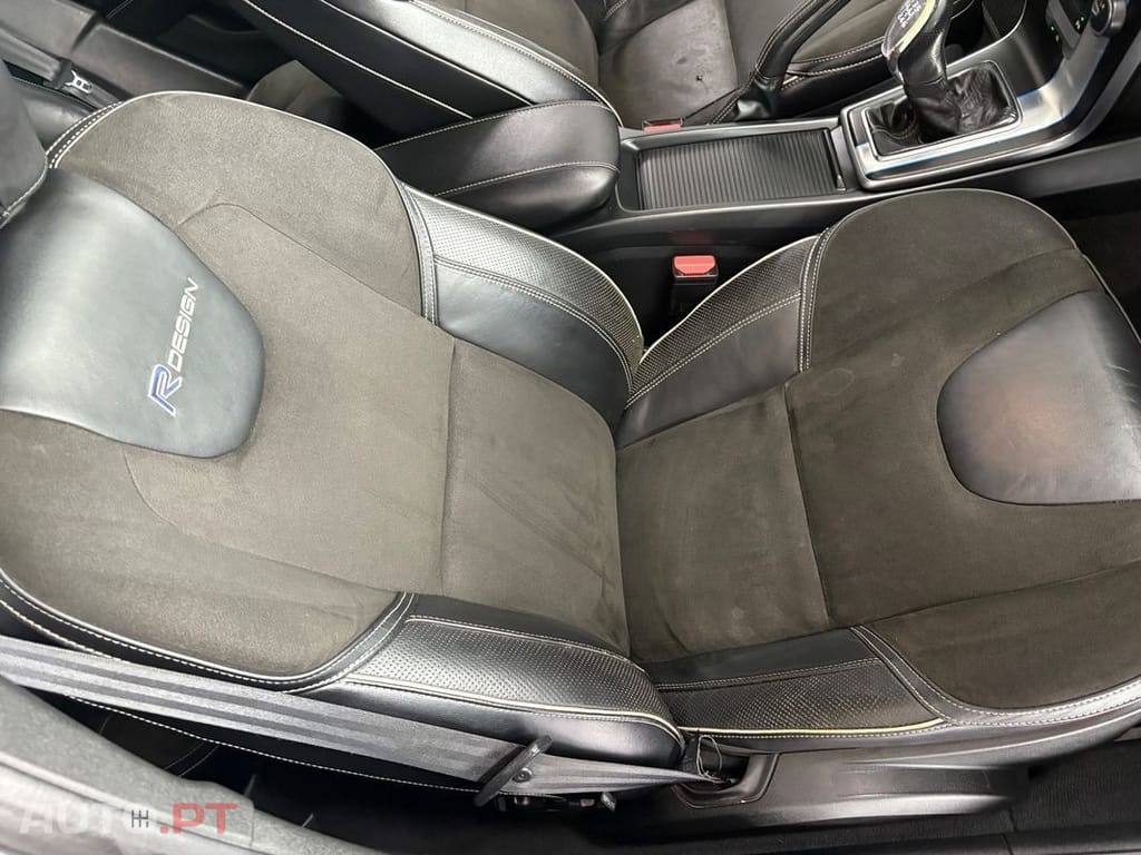 Volvo V40 1.6 D2 R-Design