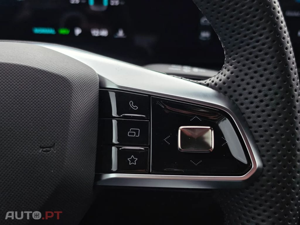MG HS 1.5 Plug-in Hybrid Luxury