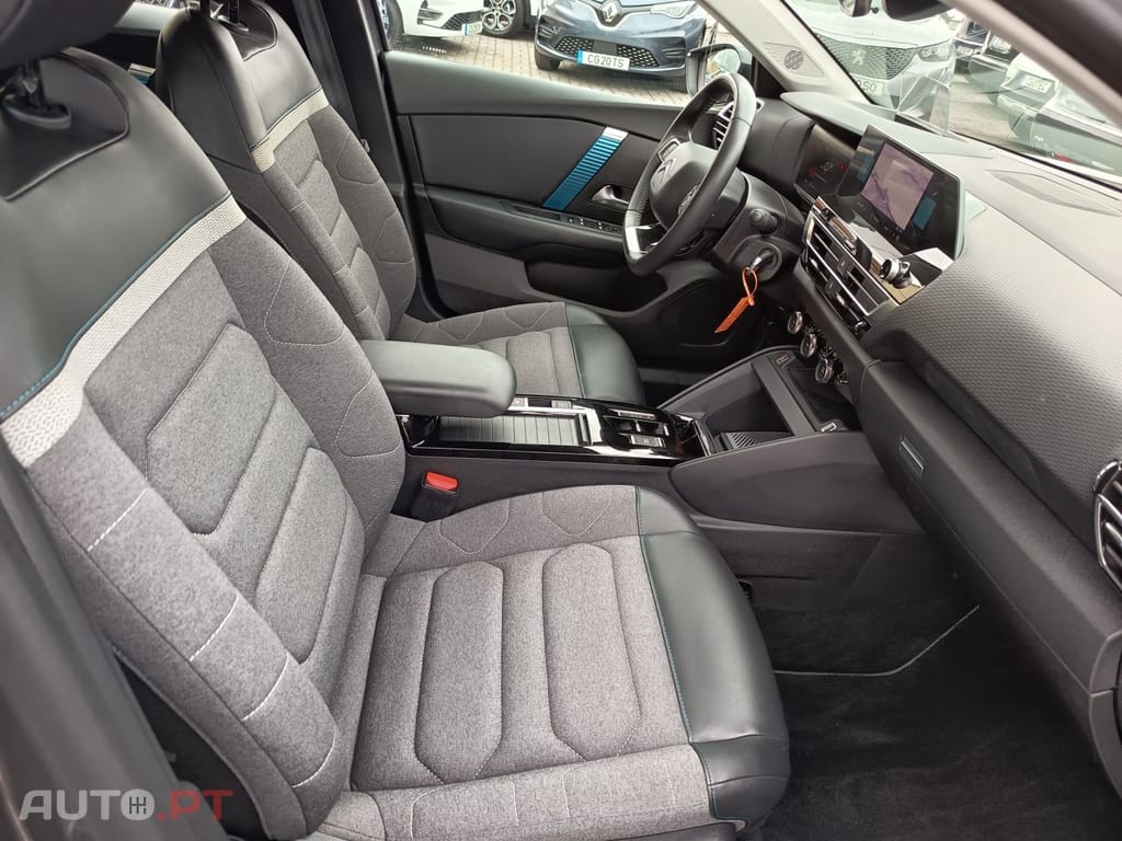 Citroen e-C4 50 kWh Shine Pack