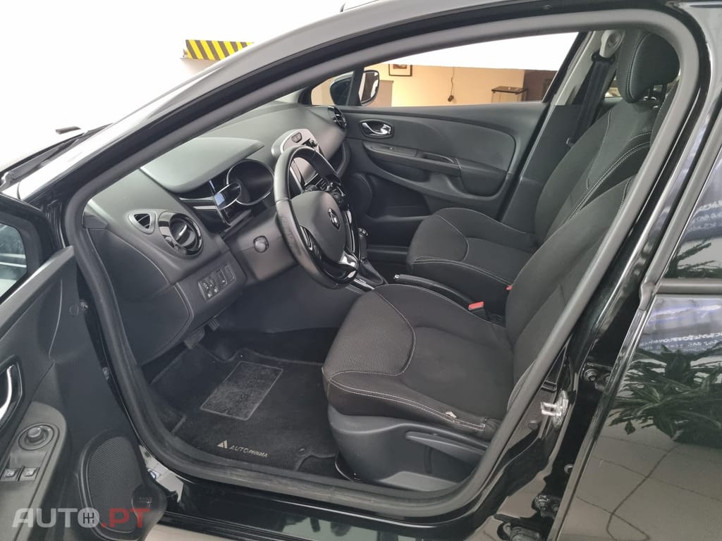 Renault Clio 1.5 dCi Luxe EDC
