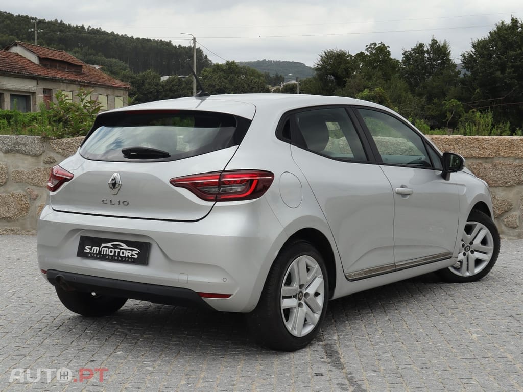 Renault Clio 1.0 TCe Limited CVT