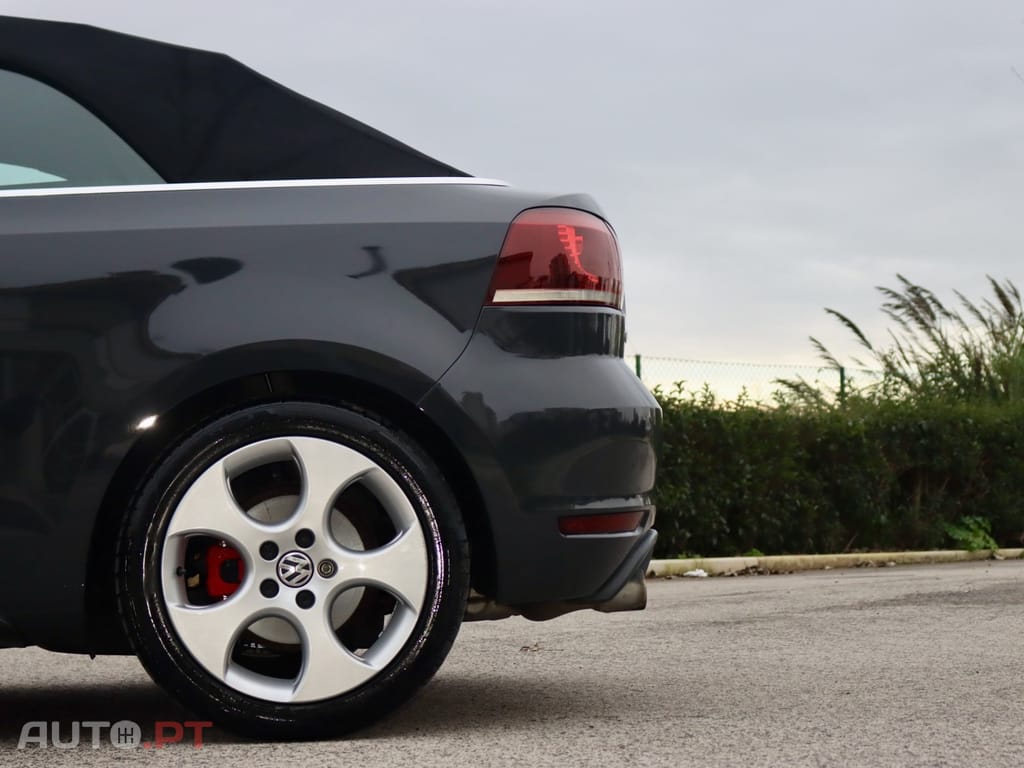 Volkswagen Golf Cabriolet 2.0 TSI GTI
