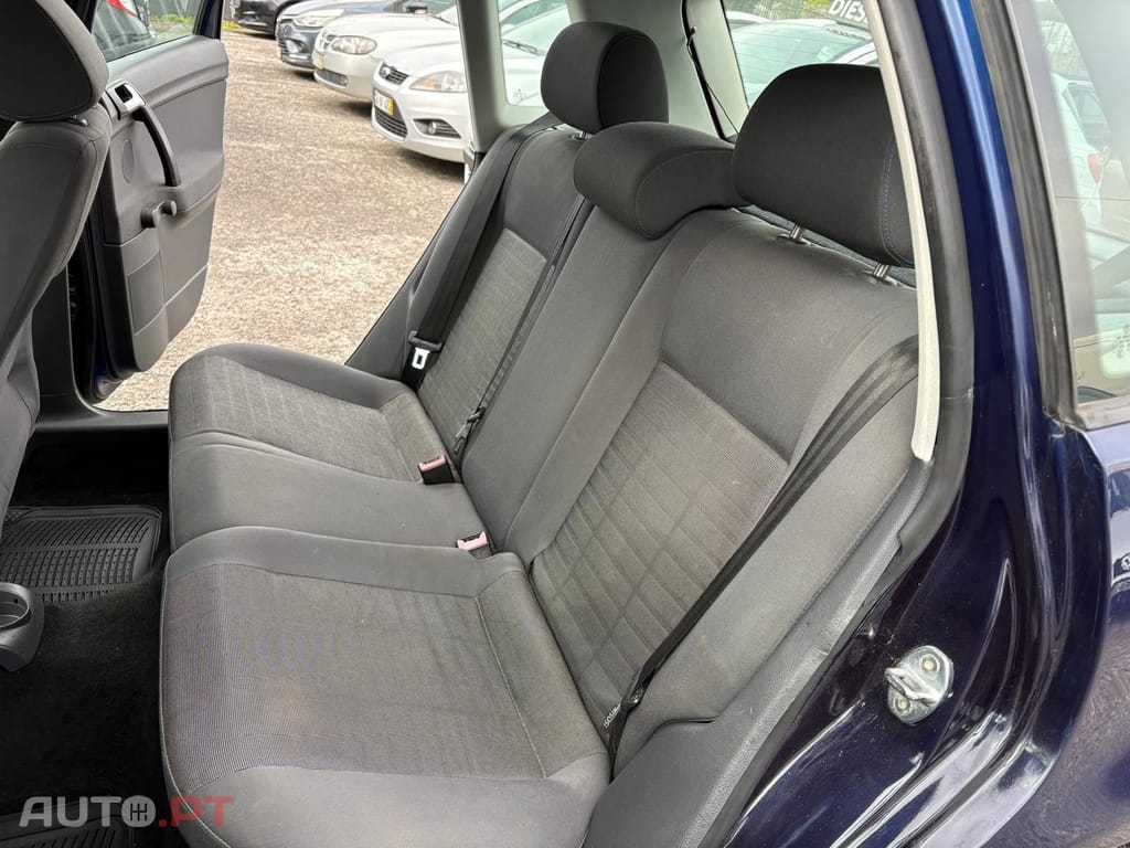 Volkswagen Polo 1.2 Live+