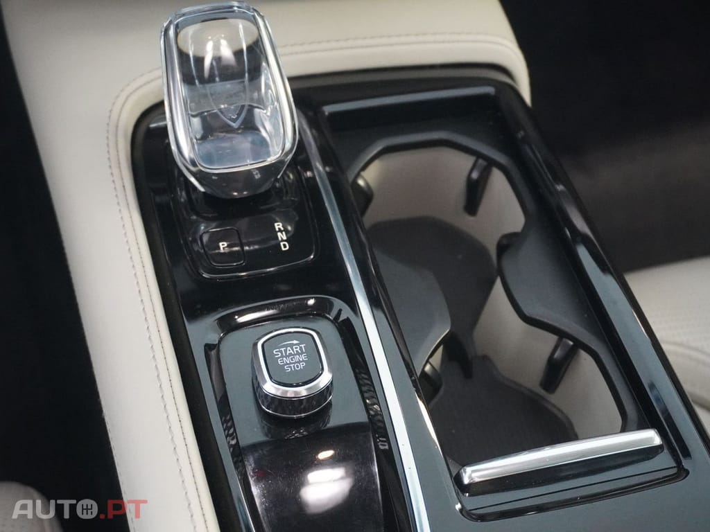 Volvo S90 I.V.A DEDUTIVEL 2.0 T8 Recharge PHEV Hybrid