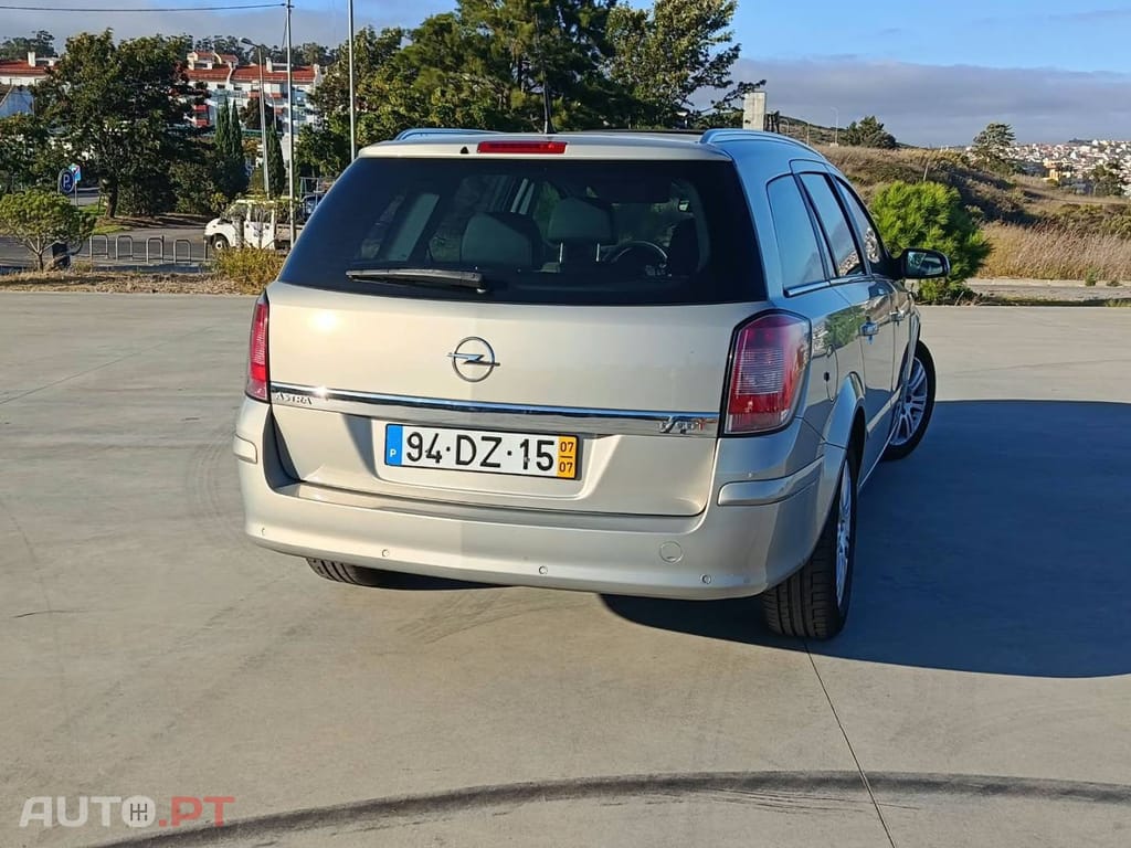 Opel Astra Caravan 1.7 CDTi Cosmo Plus