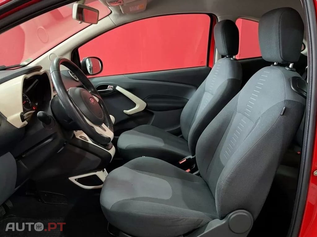 Ford KA 1.2 Titanium X
