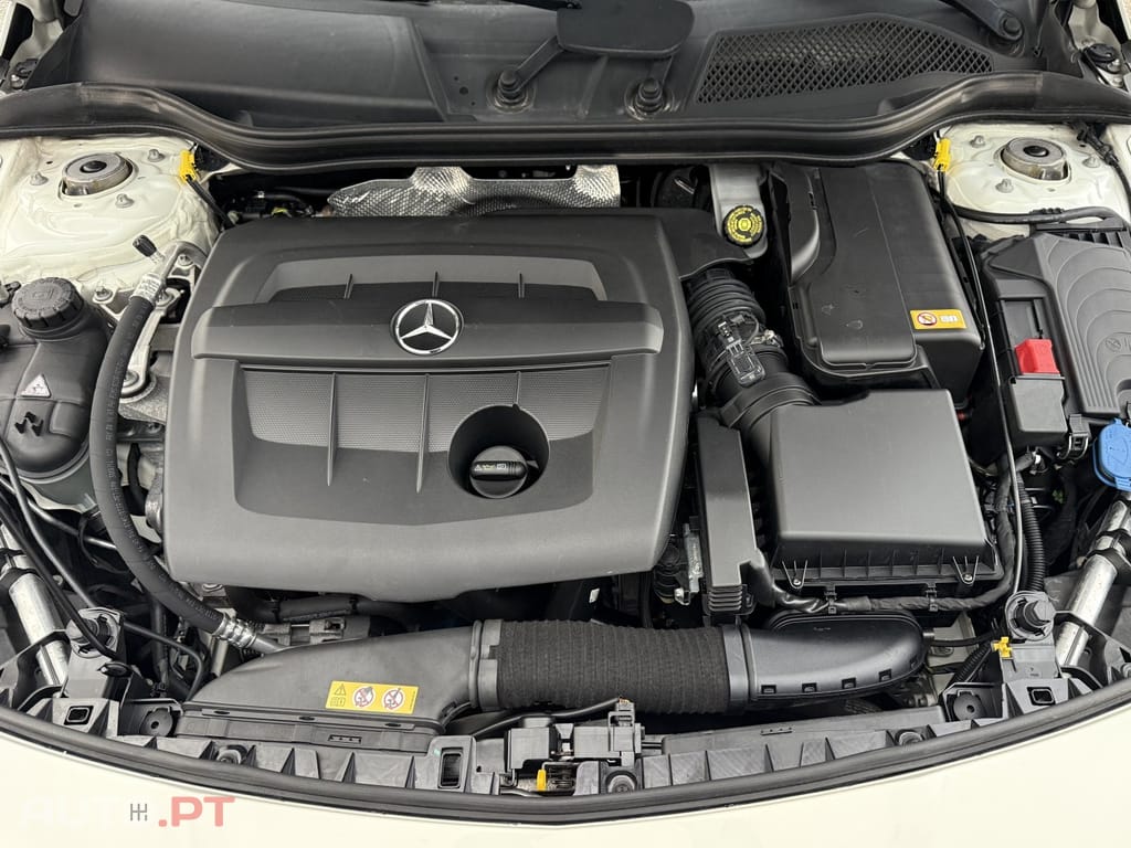 Mercedes-Benz CLA 180 d Urban