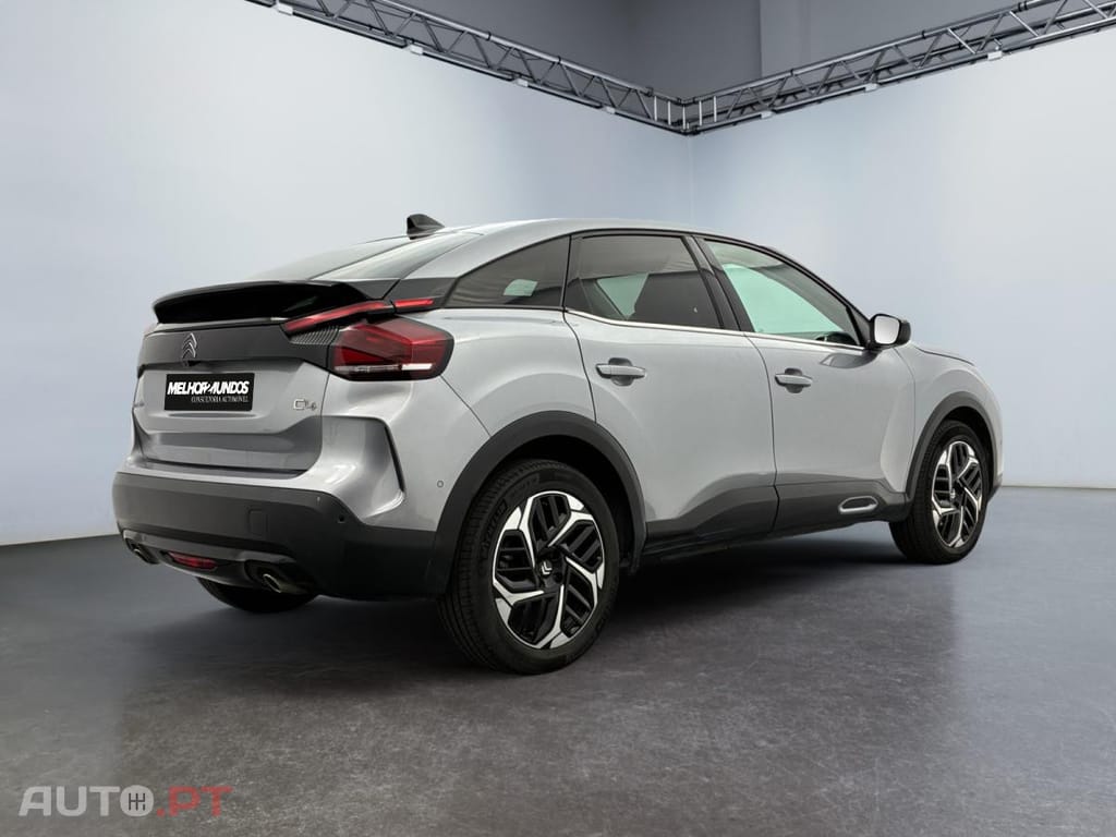 Citroen C4 1.2 PureTech Shine Pack EAT8