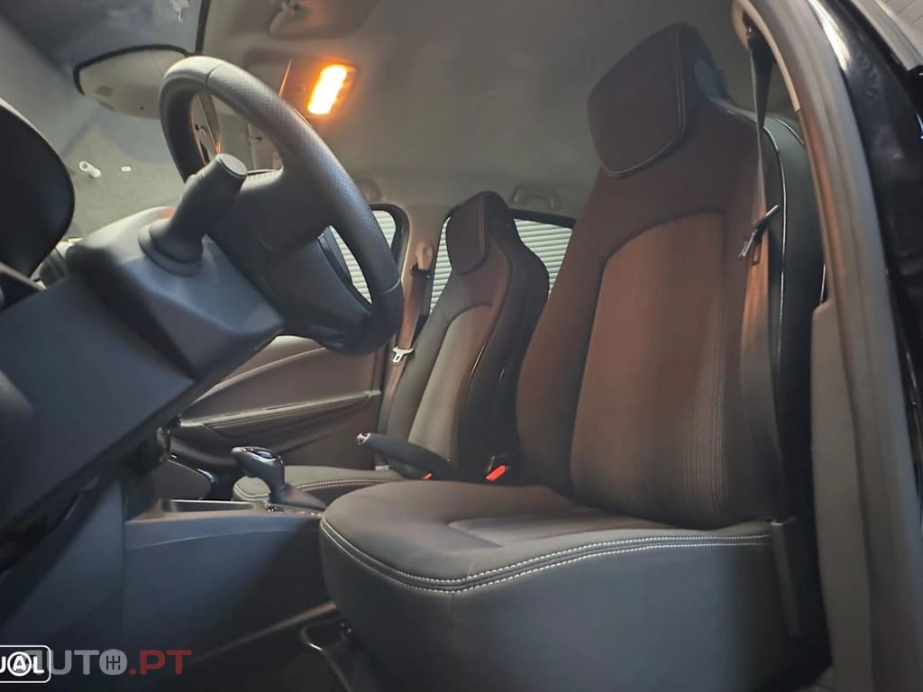 Renault Zoe (c/ Bateria) EV 50 110hp Equilibre