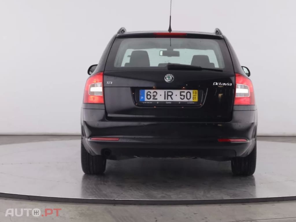 Skoda Octavia Break 1.6 TDi Elegance Pack