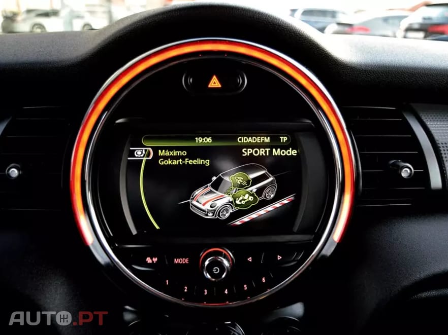 MINI Cooper Cooper D Auto