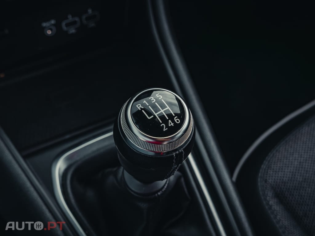 Renault Captur 1.0 TCe Intes