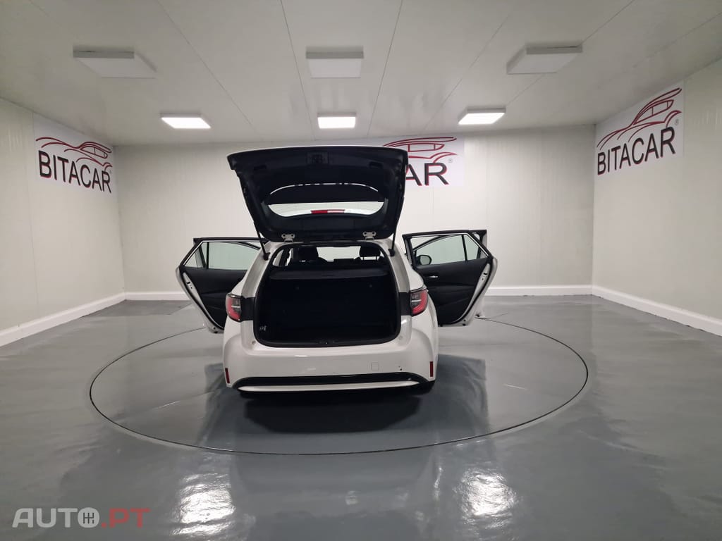 Toyota Corolla Touring Sports 1.8 Hybrid Comfort