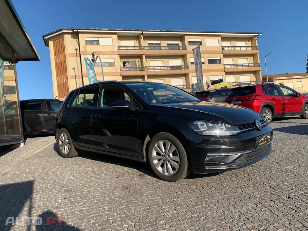 Volkswagen Golf 1.6 TDI Highline