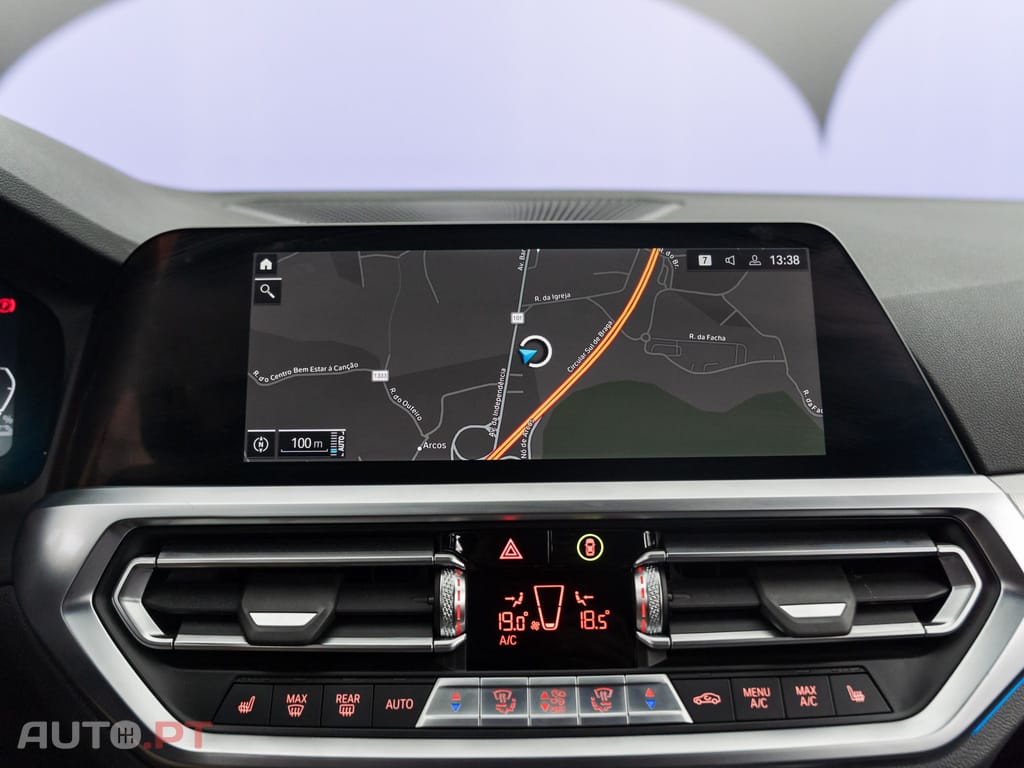 BMW 320 e Line Sport Auto