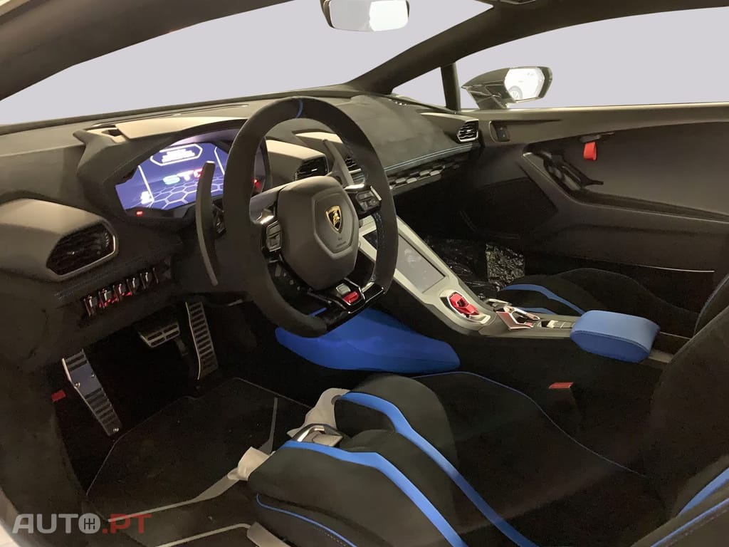 Lamborghini Huracán STO