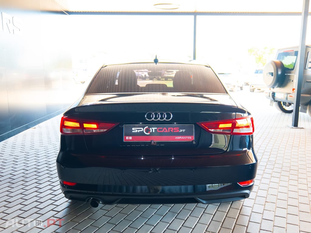 Audi A3 1.6 TDI S tronic