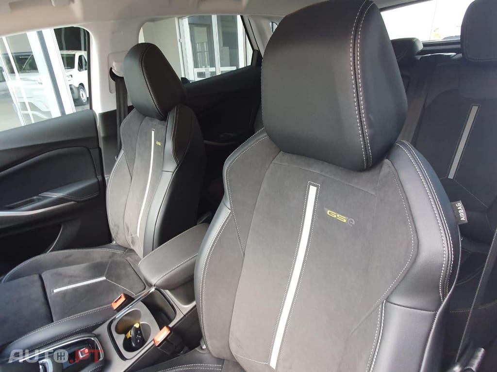 Opel Grandland (X) 1.6 T PHEV GSe