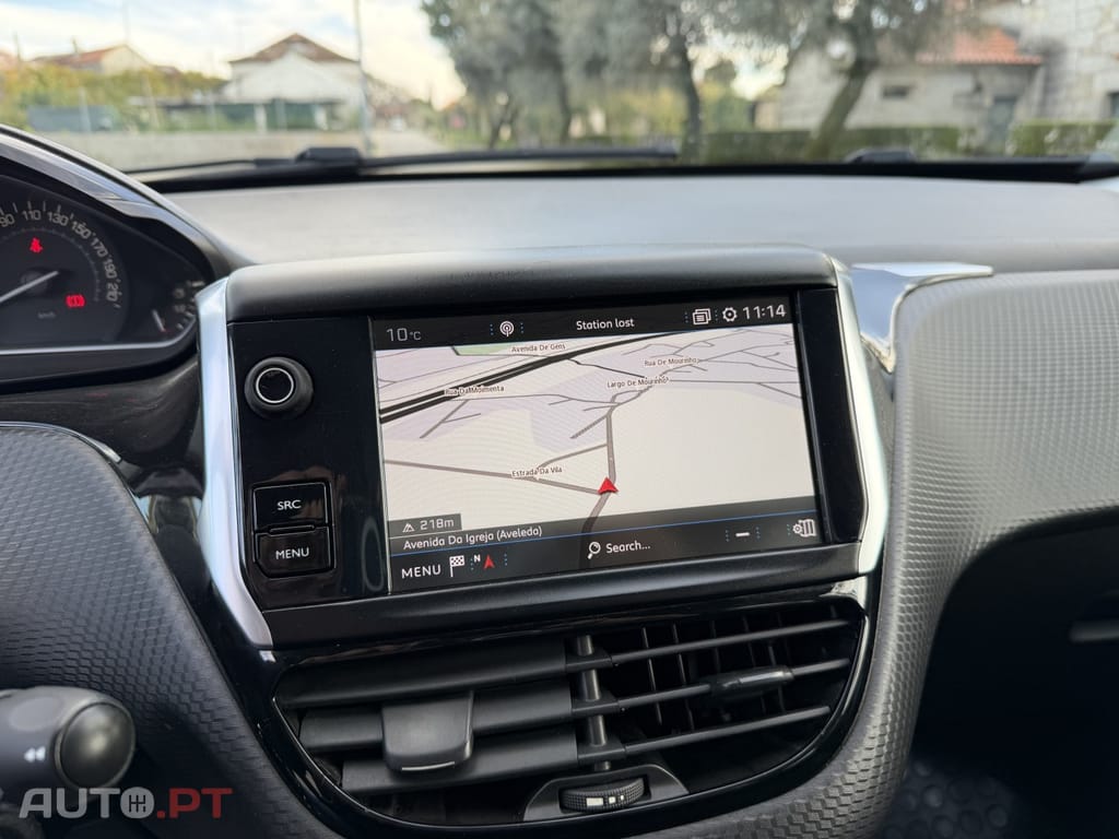 Peugeot 2008 1.2 PureTech Allure