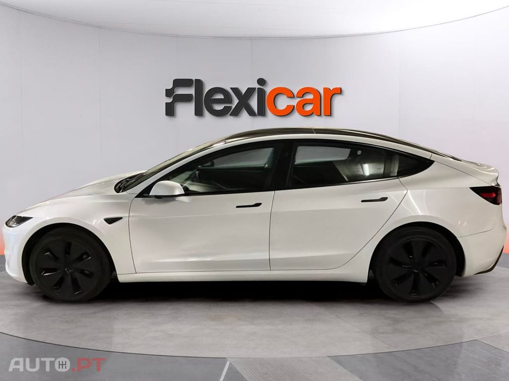 Tesla Model 3 Tração Traseira