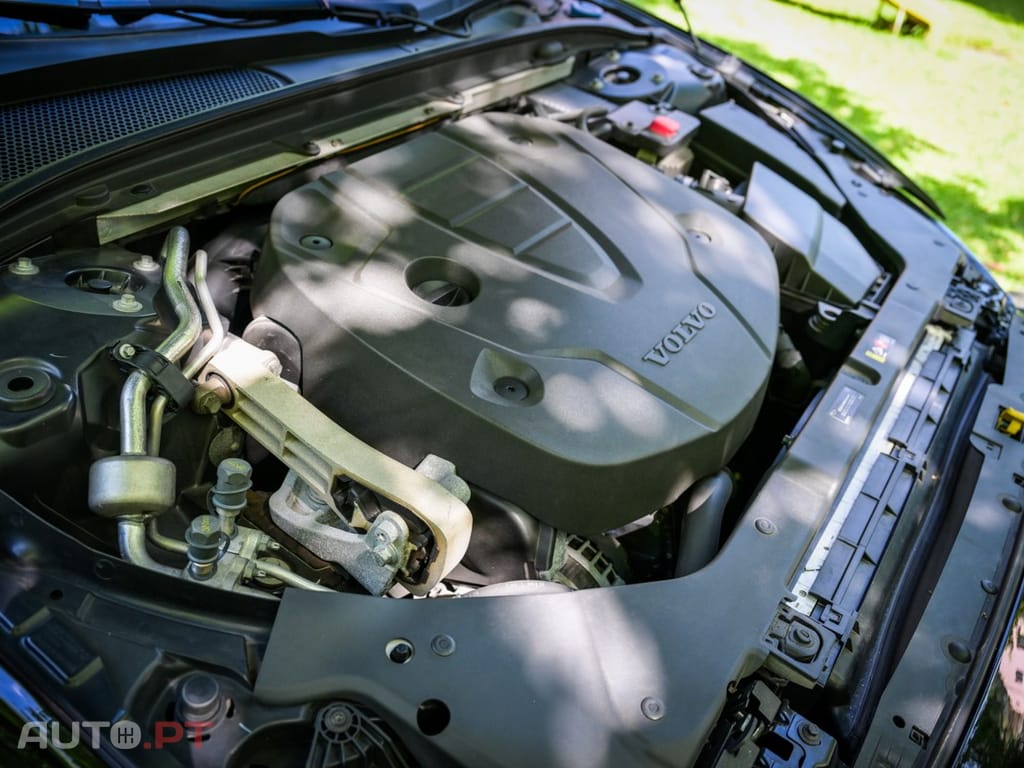 Volvo V60 2.0 D3 Momentum