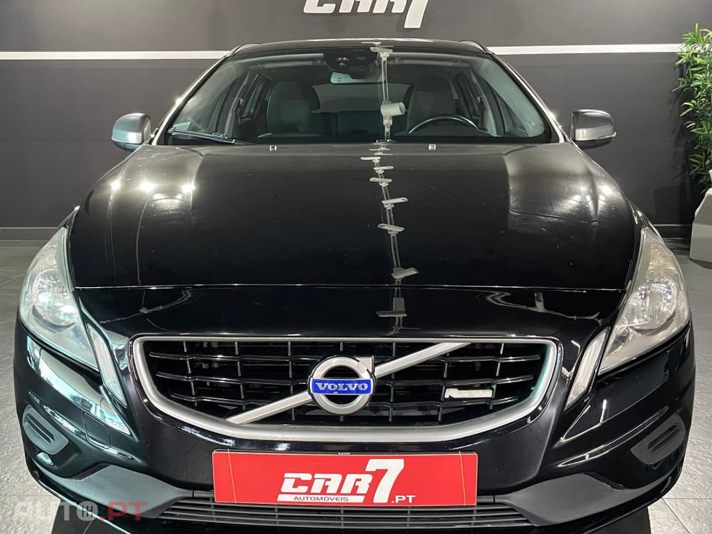 Volvo V60 2.0 D3 R-Design Start/Stop