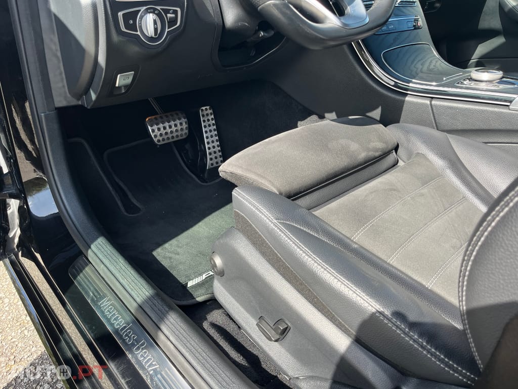 Mercedes-Benz C 220 d AMG Line