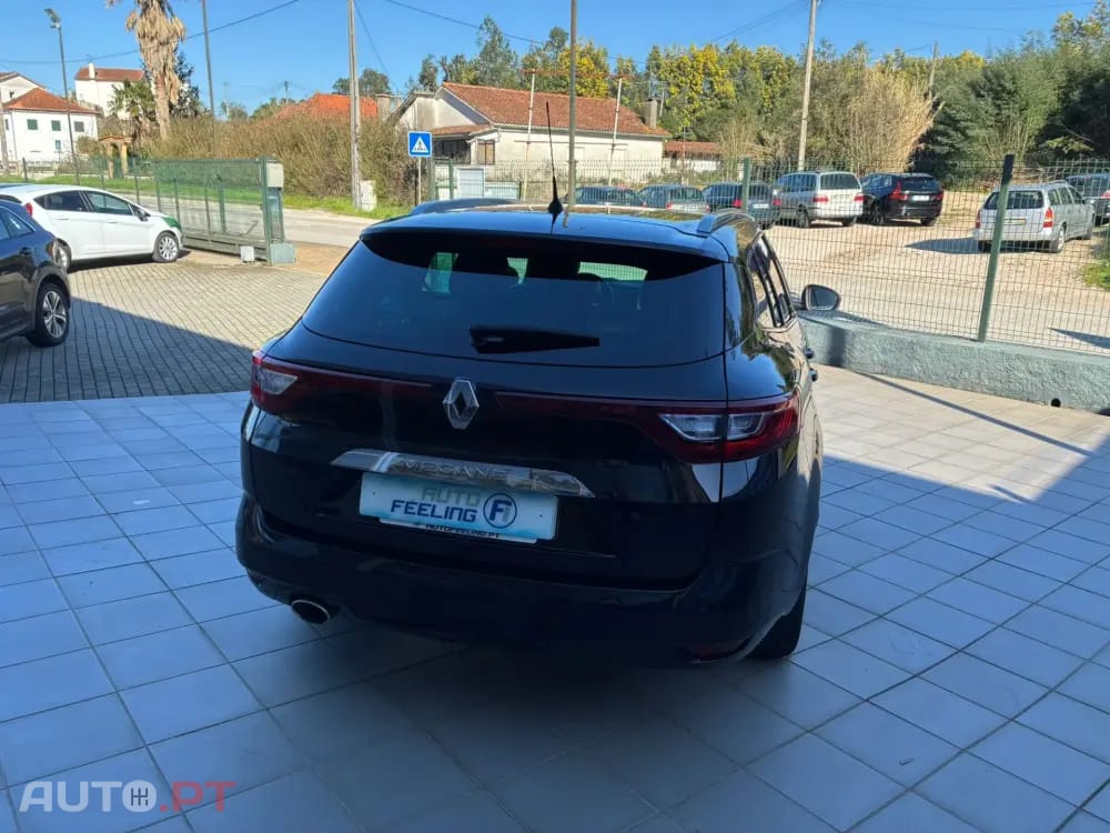 Renault Mégane IV SPORT TOURER 1.5 DCI INTENSE