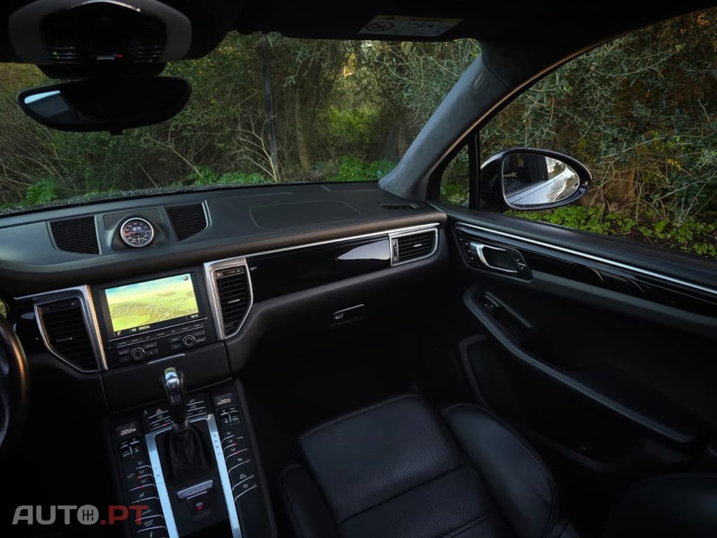 Porsche Macan Turbo PDK