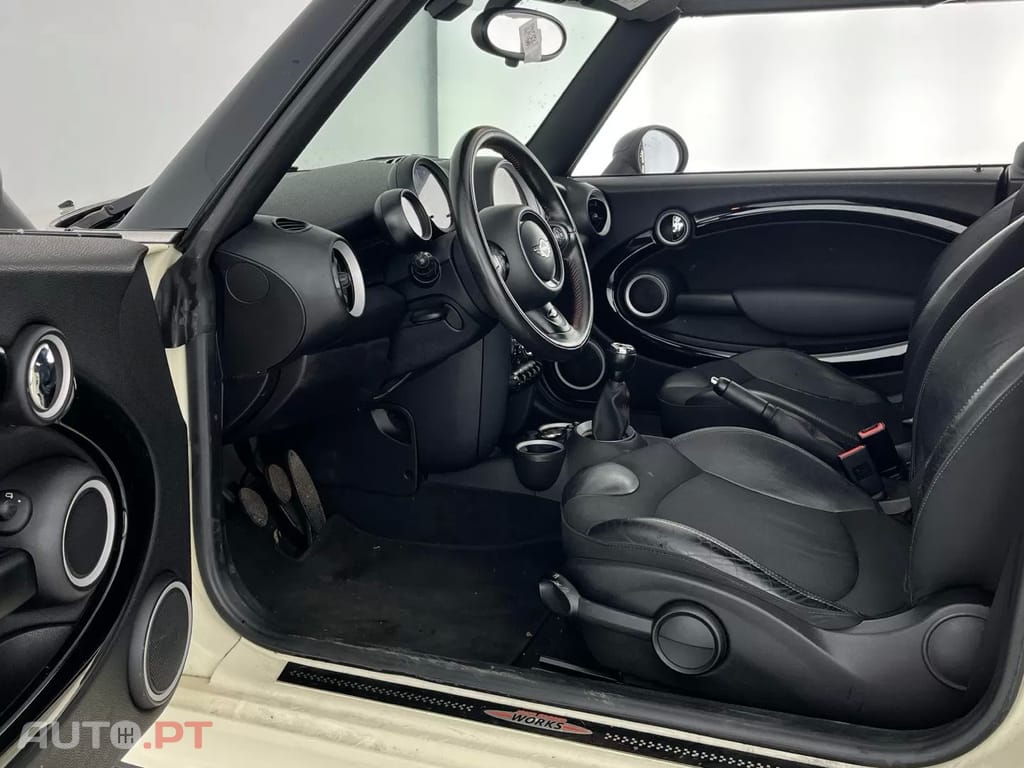 MINI Cabrio Cooper D