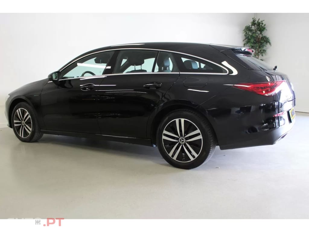 Mercedes-Benz CLA 250 e Shooting Brake Progressive