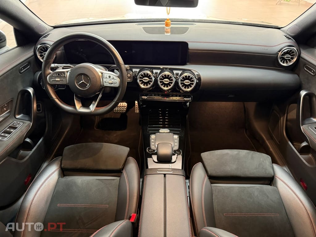 Mercedes-Benz CLA 220 d Shooting Brake AMG Line Aut.