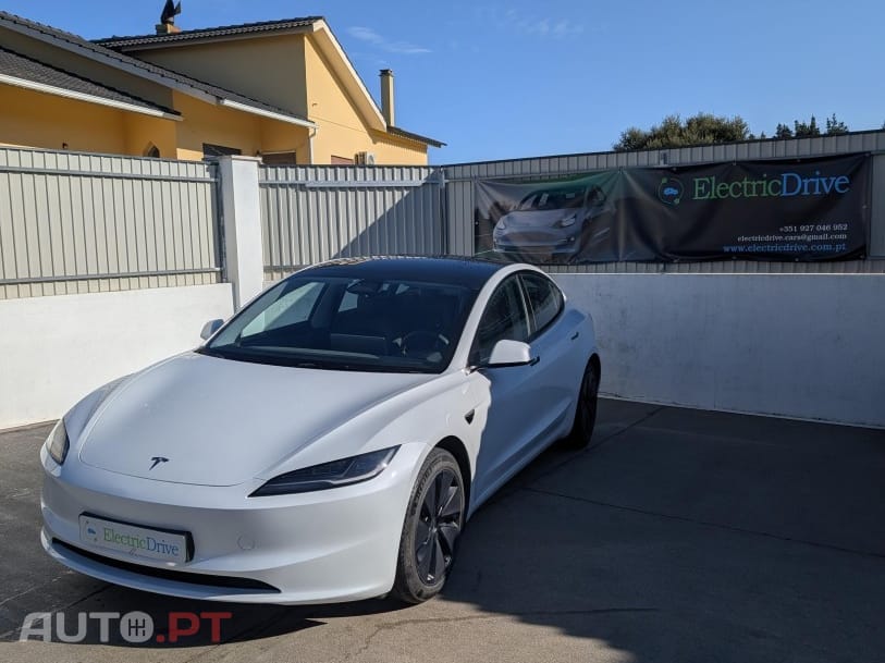 Tesla Model 3 Tração Traseira Premium