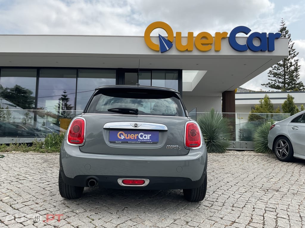 MINI Cooper Cooper D